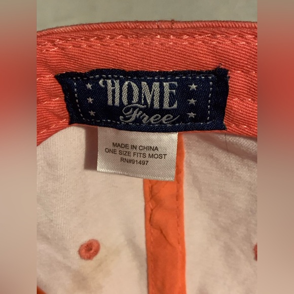 WOMEN’s Home Free Smile Face hat - Picture 6 of 6